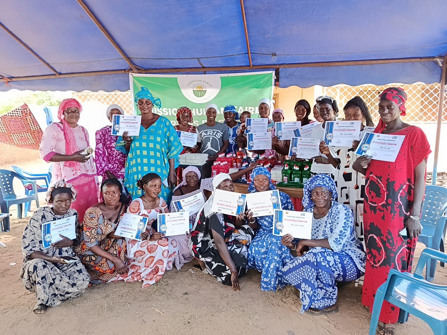 Femmes productrices du Ferlo avec leurs certificats